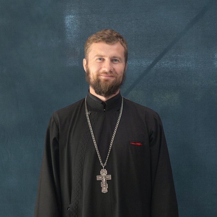 Fr. Mircea Geana